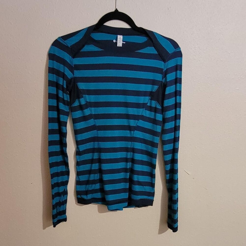 Lululemon Top Base Runner Long Sleeve Micro Macro Stripe Surge Inkwell Size 4